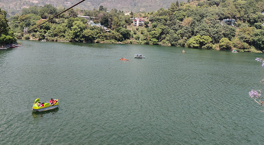 Naukuchiatal-Lake